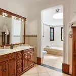 Bellavista Villa *